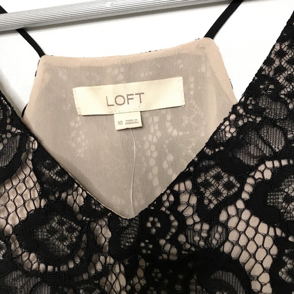 NWT LOFT Black Lace Overlay Nude Racerback Tank XS - Picture 3 of 9